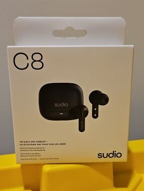 Sudio C8 Wireless Earbuds in Black with Charging Case New